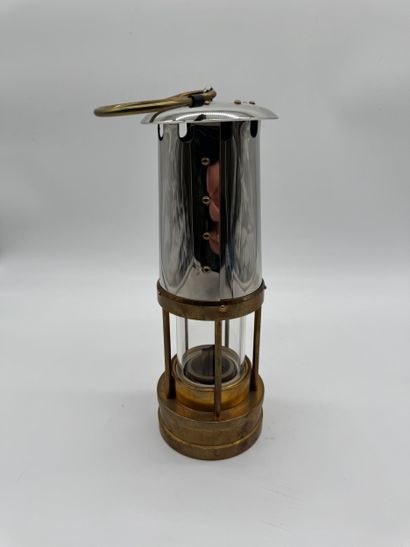Thomas & Williams Ltd Cambrian miner's lamp...