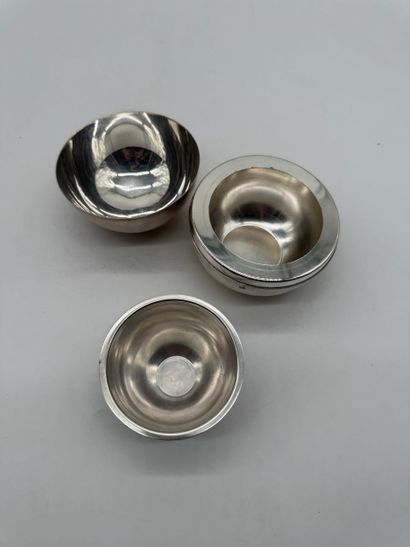 Set of two modernist silver tableware items
Silver...