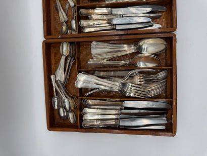 Ricci Argentieri Important table set in solid...