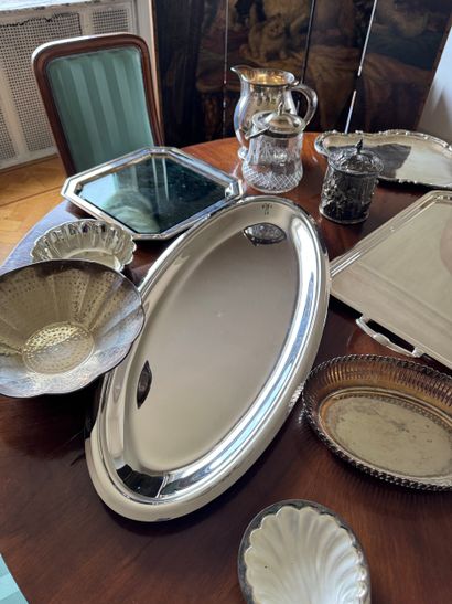Important lot of silver-plated and stainless...