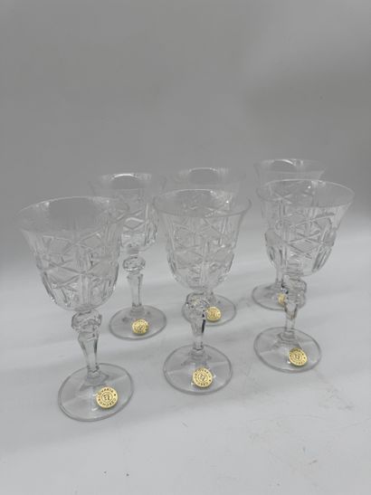 Set of six Bohemian cut crystal wine glasses
Set...