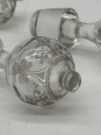 Set of 4 crystal stoppers
Set of four cut...