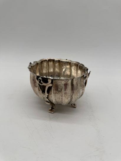 Rococo-style 800 silver finger bowl circa...