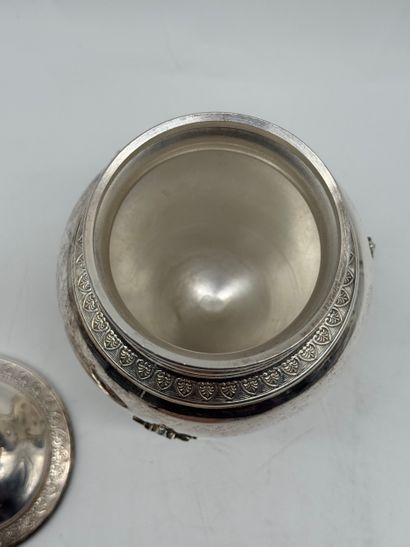 Brandimarte, Florence Covered sugar bowl...