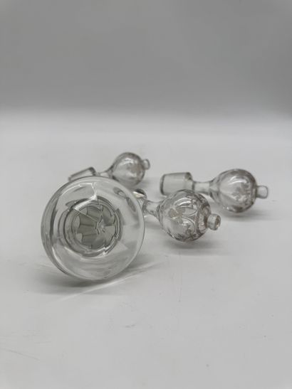 Set of 4 crystal stoppers
Set of four cut...