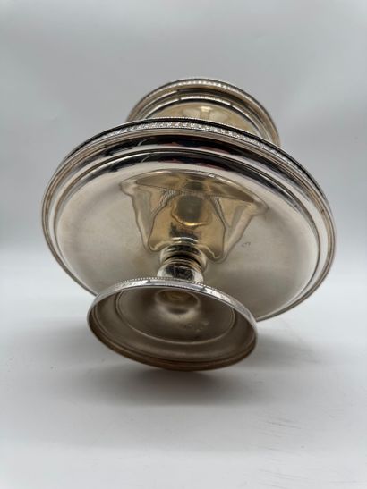 800 silver two-tier dumb waiter, circa 1950-1970
Solid...