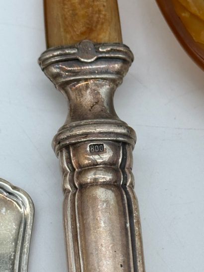 Set of 17 silver serving pieces.
Set comprising...