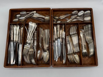 Ricci Argentieri Important table set in solid...