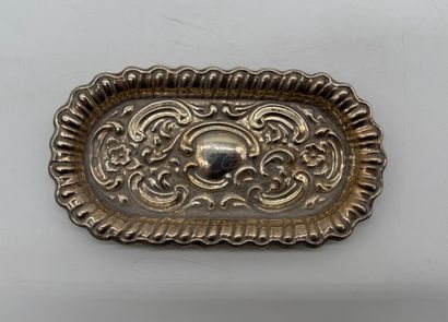 Collection of small silver objects and dishes,...