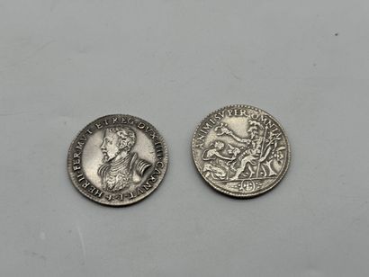 Set of two silver numismatic refrappes Banca...