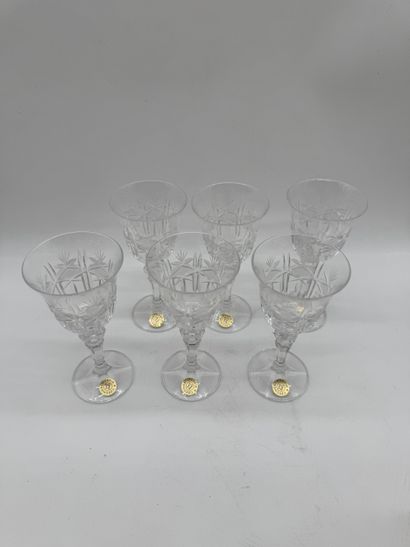 Set of six Bohemian cut crystal wine glasses
Set...