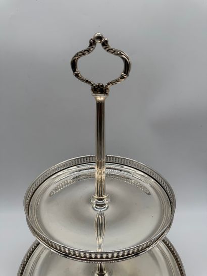 800 silver two-tier dumb waiter, circa 1950-1970
Solid...