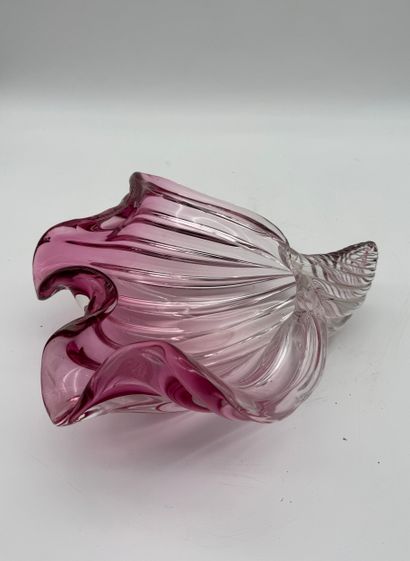 Pink glass basket in the shape of a shell...