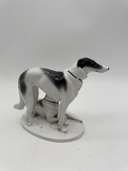 Greyhounds Porcelain group
Porcelain group...