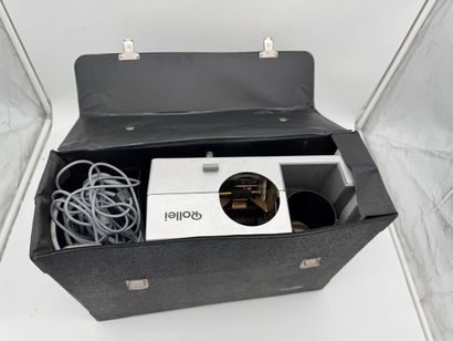 Rollei - P66A slide projector
Metal and plastic...