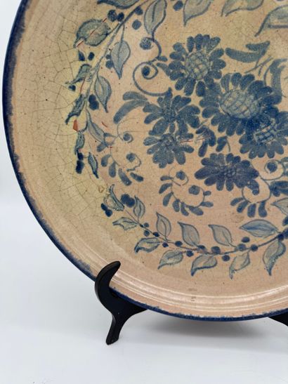 Ceramic dish - Blue floral design
Ceramic...