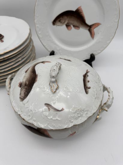 Porcelain fish service
White porcelain with...
