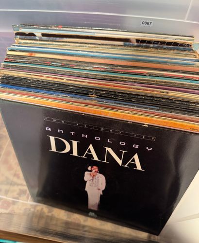 Set of 50 vinyl records - Various artists...