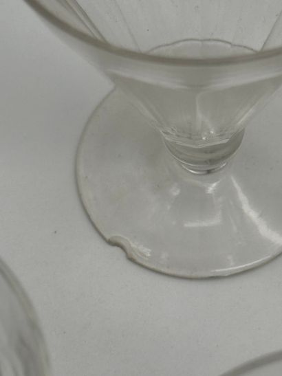 Set of mismatched crystal glasses
Set of...