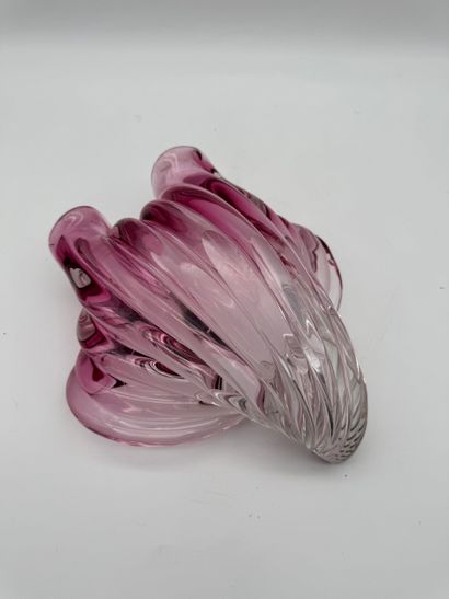 Pink glass basket in the shape of a shell...