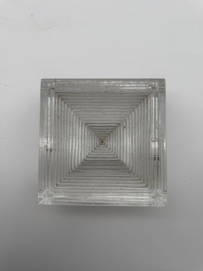 Val Saint Lambert - Crystal paperweight
Square...