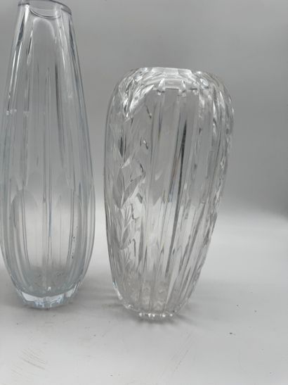 Set of 3 cut-crystal vases in the Val Saint-Lambert...