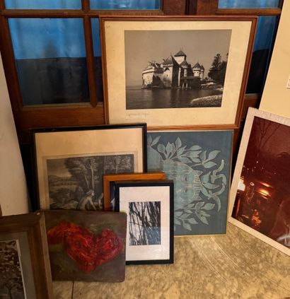 Lot of approx. 18 frames 
Set of frames with...