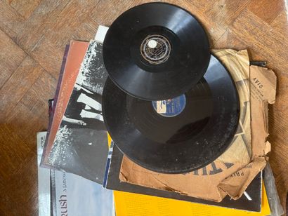 Set of 16 vinyl records - Various artists...