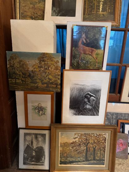 Lot of approx. 18 frames 
Set of frames with...