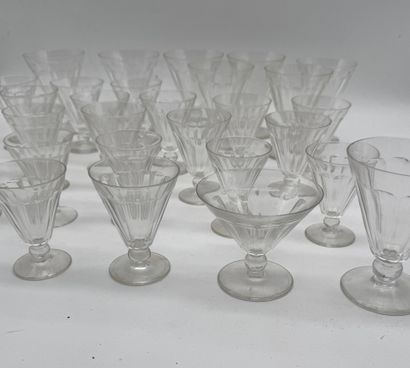 Set of mismatched crystal glasses
Set of...