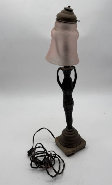 Lamp with Egyptian decoration, Art Deco style
Table...