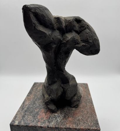 Eugénie Bongs-Beer - Gaïa II
Sculpture of...