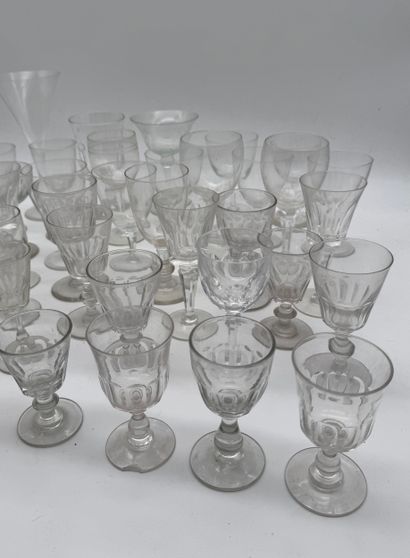 Set of crystal glasses Mismatched set
Set...