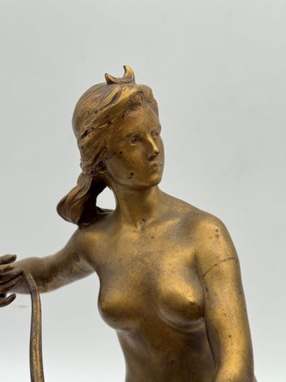 Athena Figurative sculpture (20th century)
Bronze...
