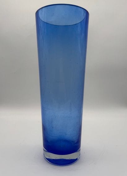 Blue crystal vase
Large cylindrical vase...