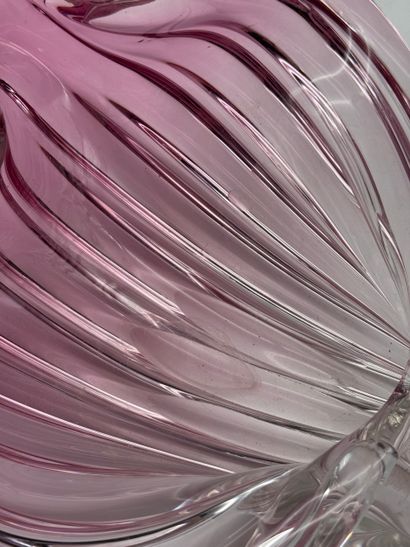 Pink glass basket in the shape of a shell...