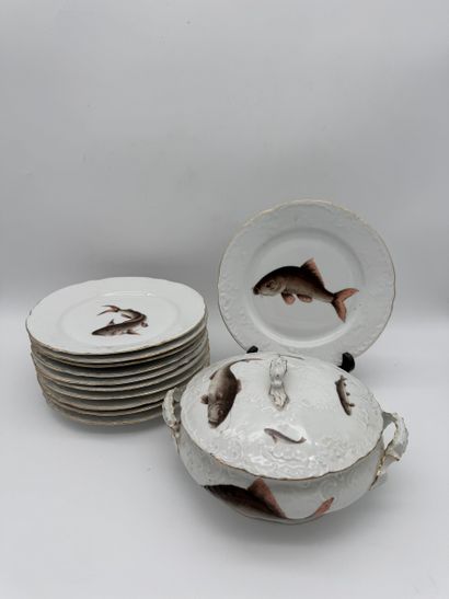 Porcelain fish service
White porcelain with...