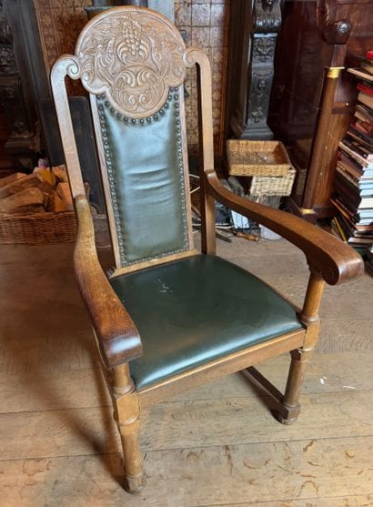 Fauteuil Style néo-Renaissance / néo-gothique
Fauteuil...