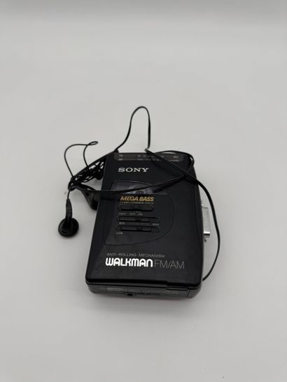 Sony - Walkman FM/AM Mega Bass
Portable cassette...