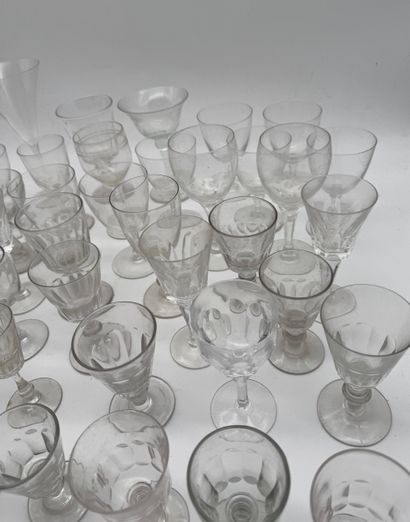 Set of crystal glasses Mismatched set
Set...