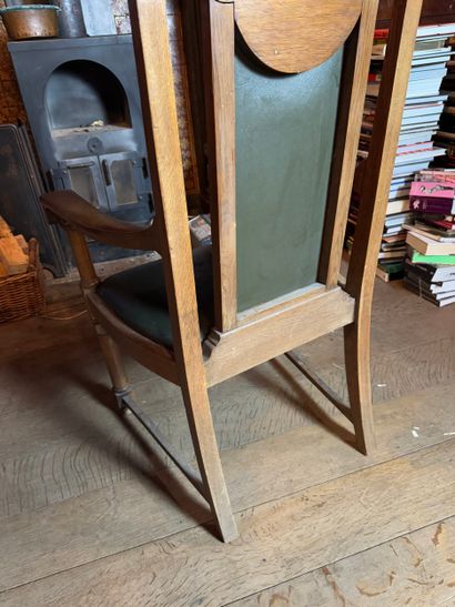 Fauteuil Style néo-Renaissance / néo-gothique
Fauteuil...