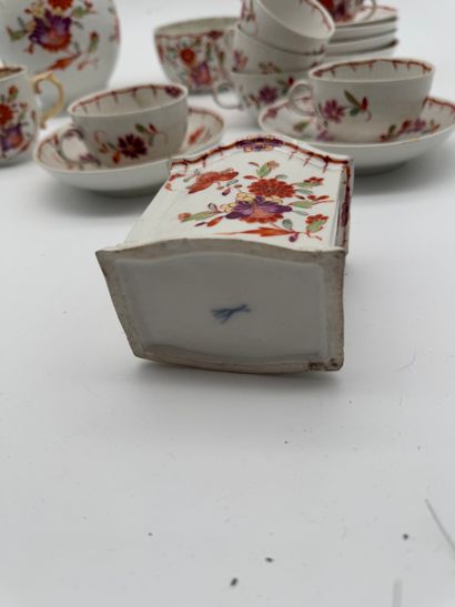 Porcelain tea set with floral design
Porcelain...