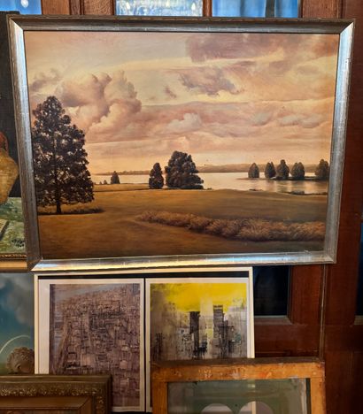 Set of approx. 8 frames 
Set of frames with...