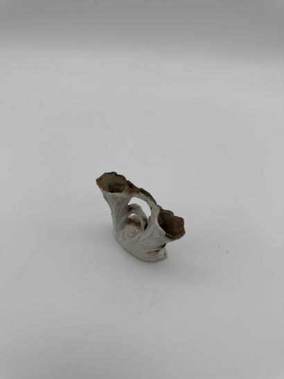 Small figurative cookie swan vase (20th century)
Double-horned...
