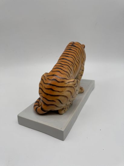 Ceramic tiger - Animal sculpture - XX century
Ceramic...