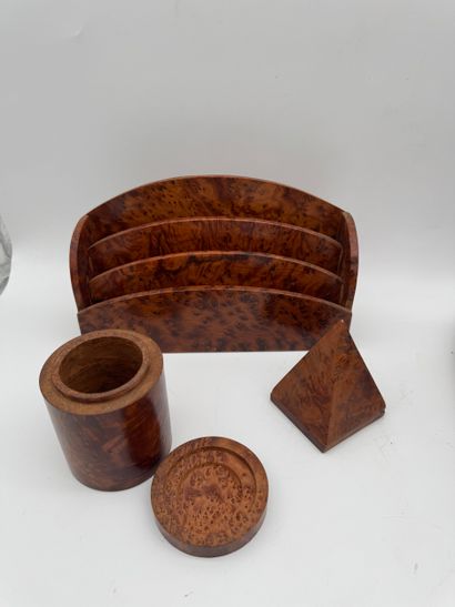 Art Deco desk set - 10 pieces
Wooden set...