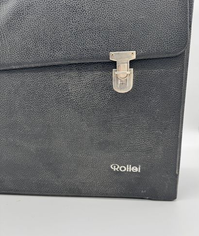 Rollei - P66A slide projector
Metal and plastic...