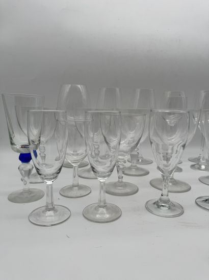 Set of 20 crystal glasses - Mismatched set
A...