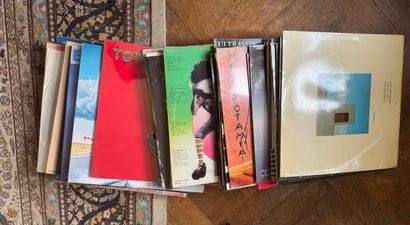 Set of 50 vinyl records - Various artists...