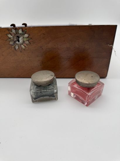 Travel writing case - 19th century
Wooden...